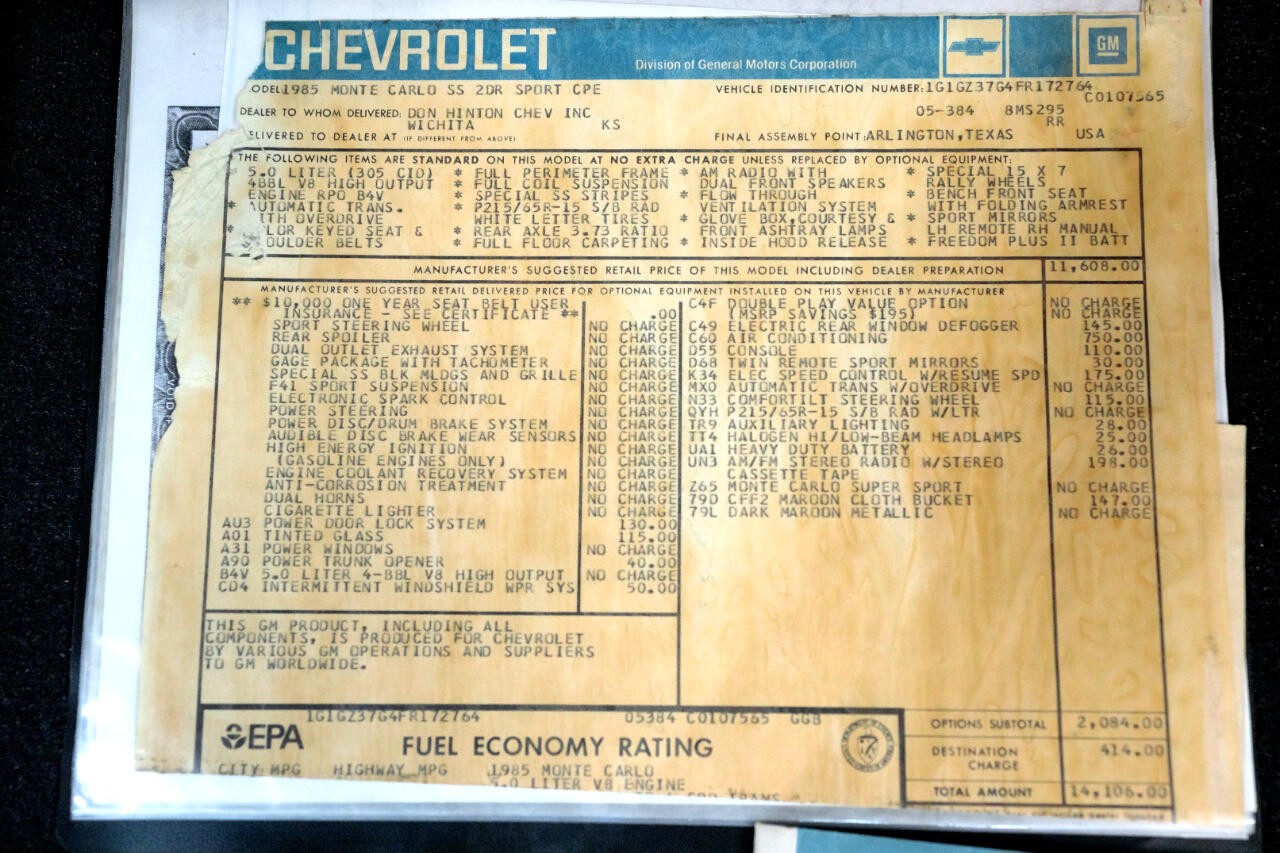 Chevrolet-Monte-Carlo-1985-Coupe-2