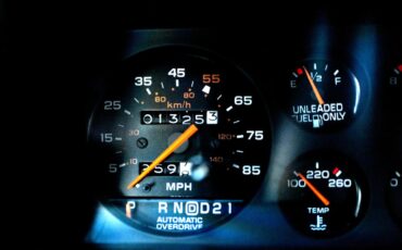 Chevrolet-Monte-Carlo-1985-Coupe-3