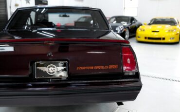 Chevrolet-Monte-Carlo-1985-Coupe-31