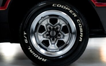 Chevrolet-Monte-Carlo-1985-Coupe-39