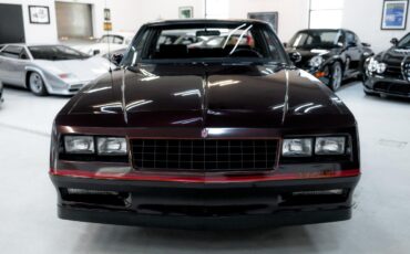 Chevrolet-Monte-Carlo-1985-Coupe-5