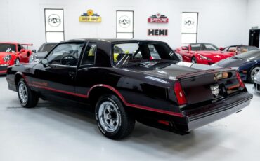 Chevrolet-Monte-Carlo-1985-Coupe-7