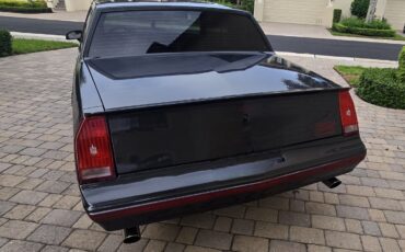 Chevrolet-Monte-Carlo-1987-10