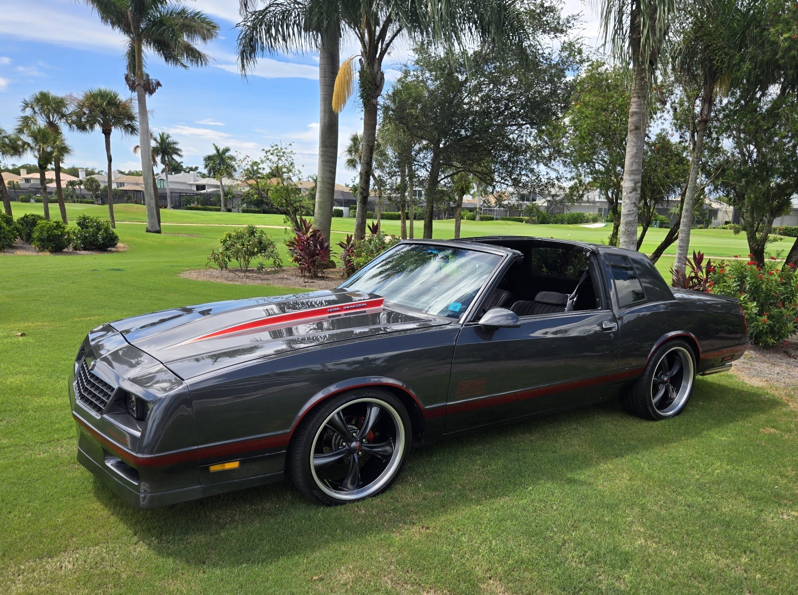 Chevrolet-Monte-Carlo-1987