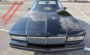 Chevrolet-Monte-Carlo-1988-4