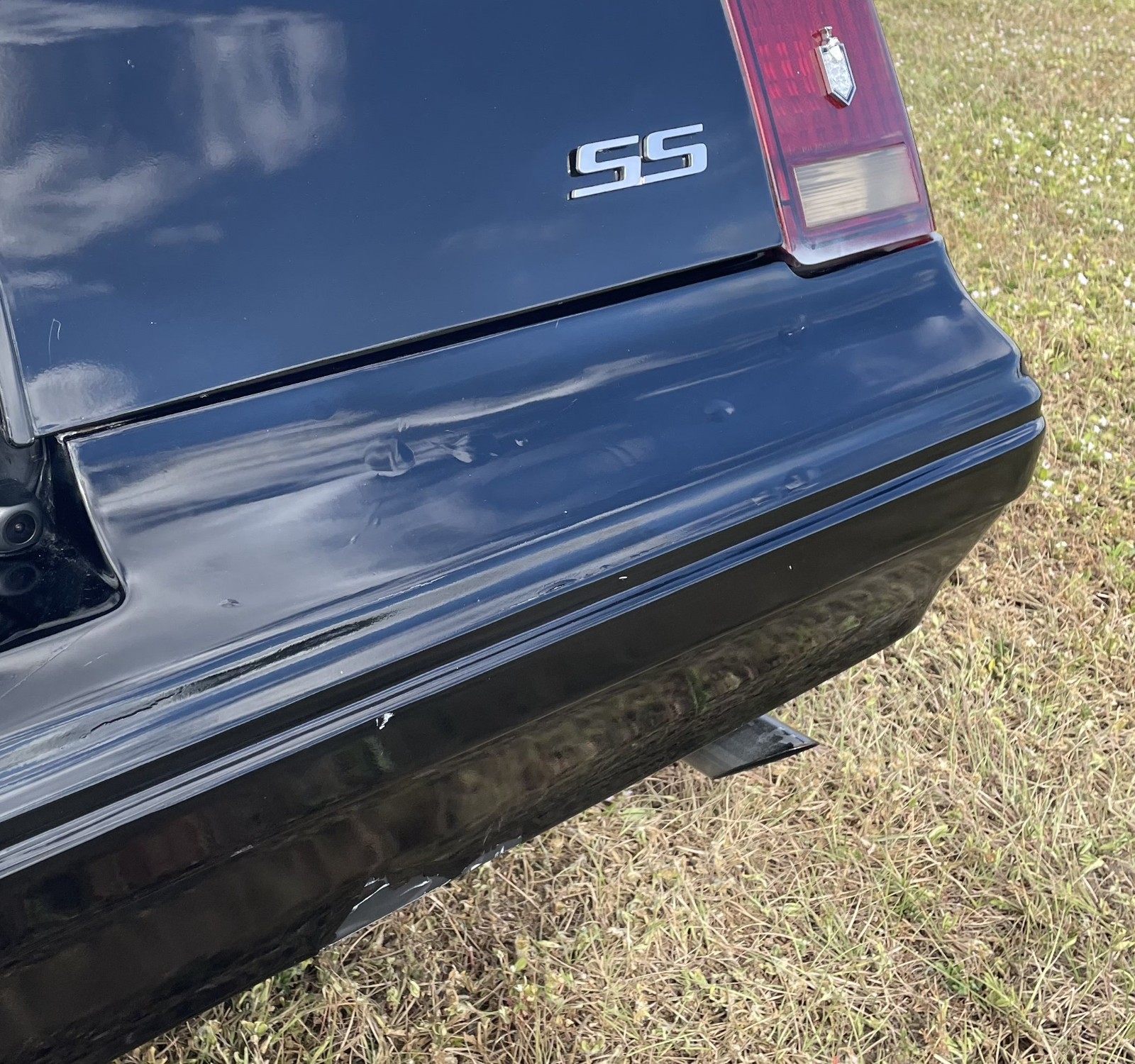 Chevrolet-Monte-Carlo-1988-Coupe-20
