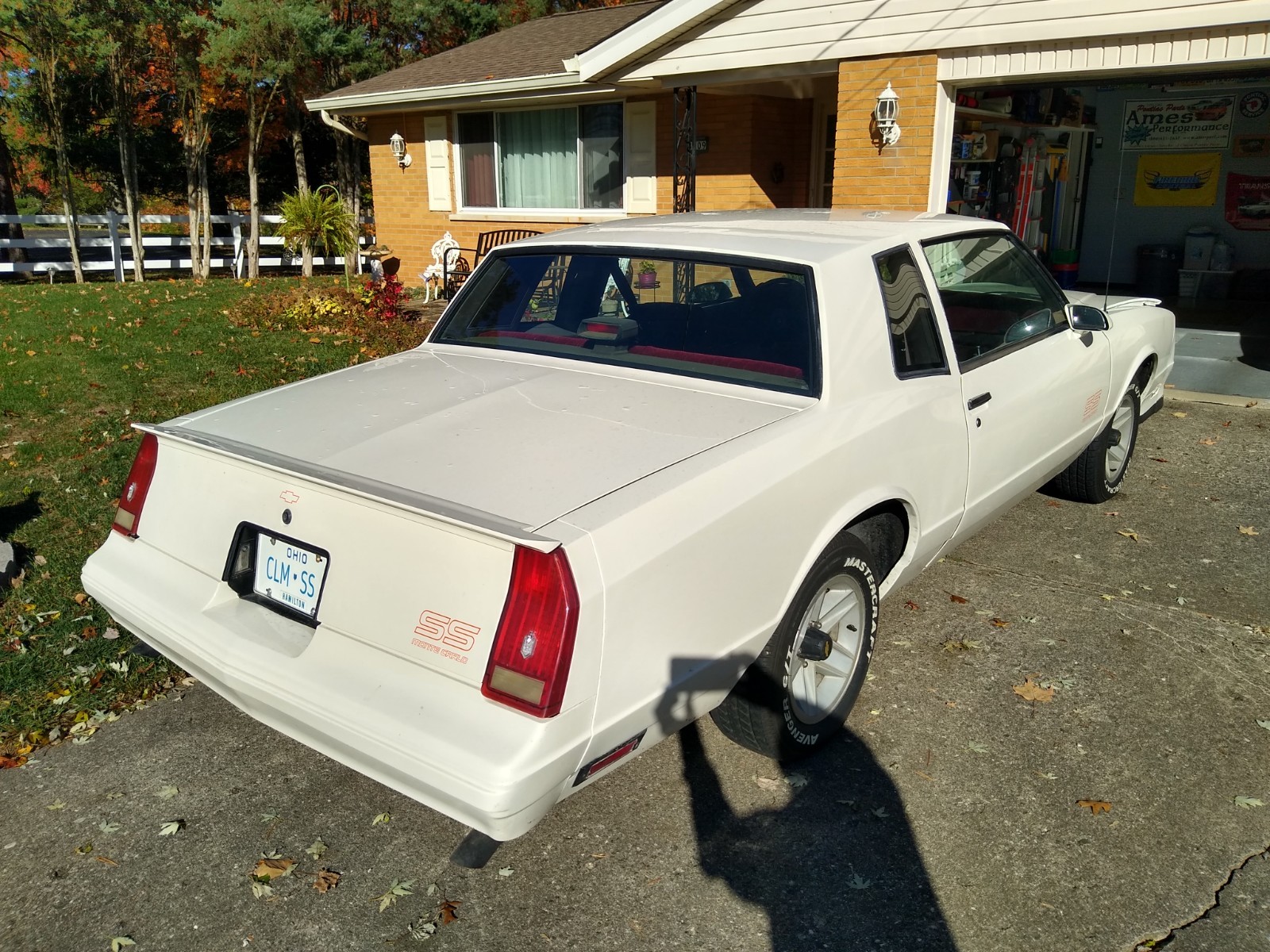 Chevrolet-Monte-Carlo-1988-Coupe-3
