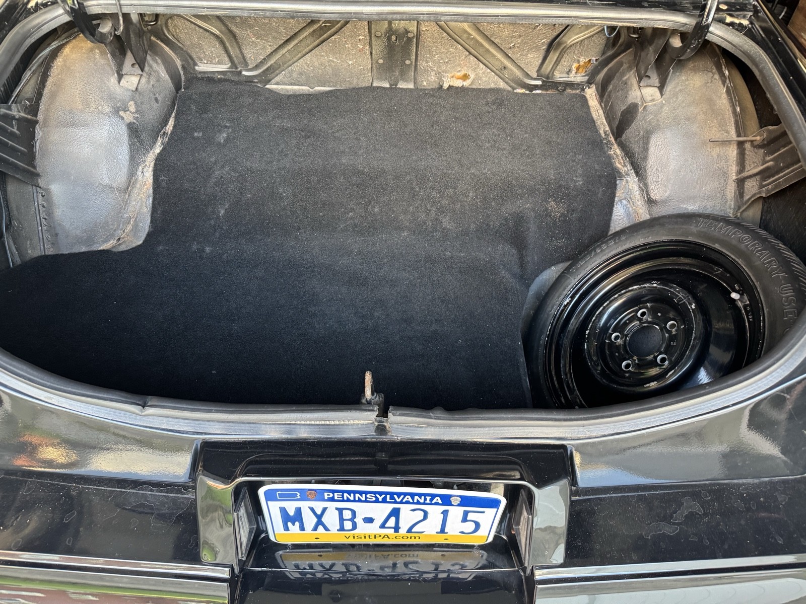 Chevrolet-Monte-Carlo-1988-Coupe-9