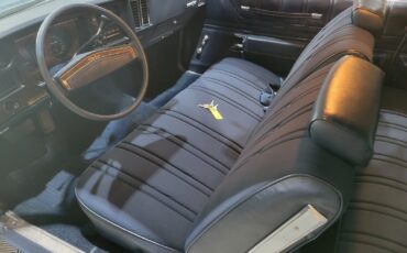 Chevrolet-Monte-Carlo-Coupe-1973-11