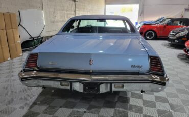 Chevrolet-Monte-Carlo-Coupe-1973-4