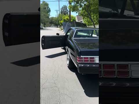 Chevrolet-Monte-carlo-1979-Black-Grey-8