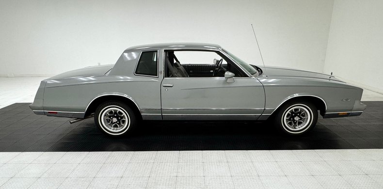 Chevrolet-Monte-carlo-1983-Pebble-Gray-Metallic-Gray-13