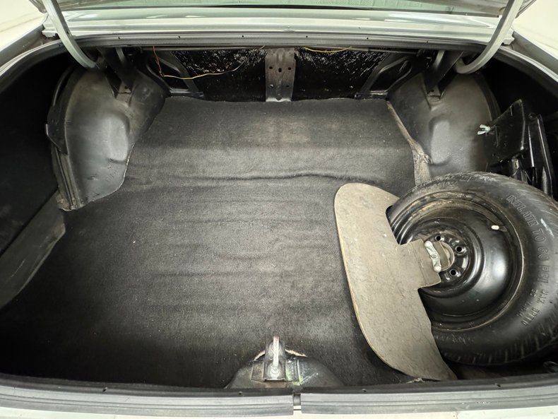 Chevrolet-Monte-carlo-1983-Pebble-Gray-Metallic-Gray-25