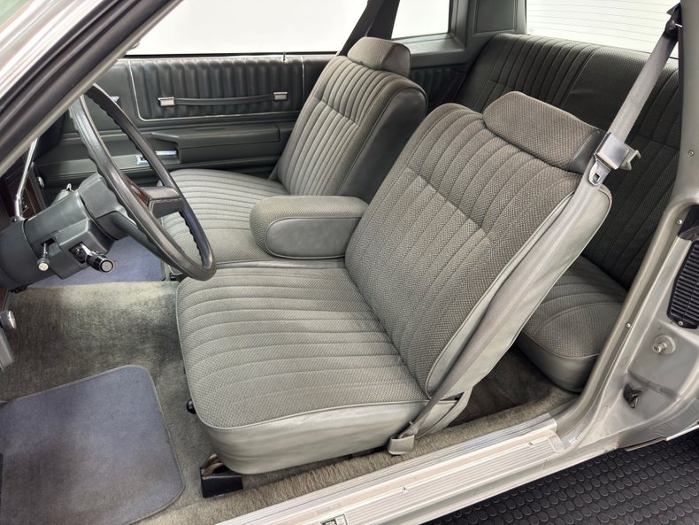 Chevrolet-Monte-carlo-1983-Pebble-Gray-Metallic-Gray-29