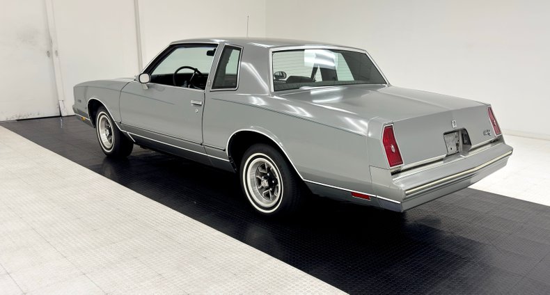 Chevrolet-Monte-carlo-1983-Pebble-Gray-Metallic-Gray-9