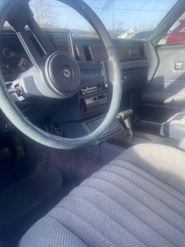 Chevrolet-Monte-carlo-1984-Blue-3