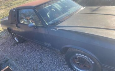 Chevrolet-Monte-carlo-1984-Blue