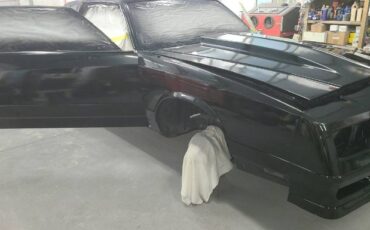Chevrolet-Monte-carlo-1985-Black-5