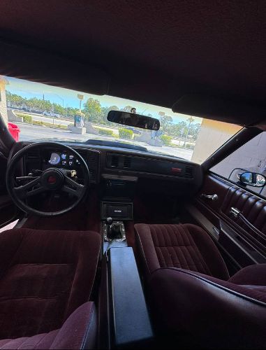 Chevrolet-Monte-carlo-1985-Black-7