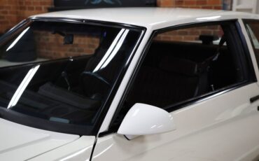 Chevrolet-Monte-carlo-1986-White-Burgundy-1