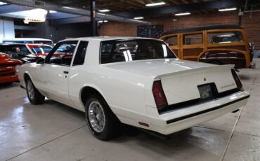 Chevrolet-Monte-carlo-1986-White-Burgundy-17