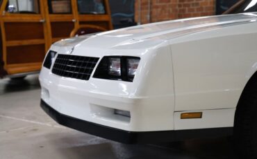 Chevrolet-Monte-carlo-1986-White-Burgundy-18