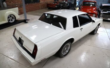 Chevrolet-Monte-carlo-1986-White-Burgundy-43