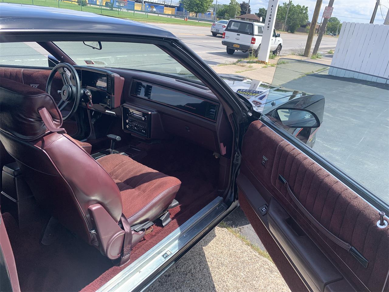 Chevrolet-Monte-carlo-ss-aerocoupe-1987-Black-Burgandy-11