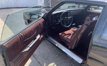 Chevrolet-Monte-carlo-ss-aerocoupe-1987-Black-Burgandy-4
