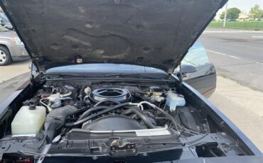 Chevrolet-Monte-carlo-ss-aerocoupe-1987-Black-Burgandy-9