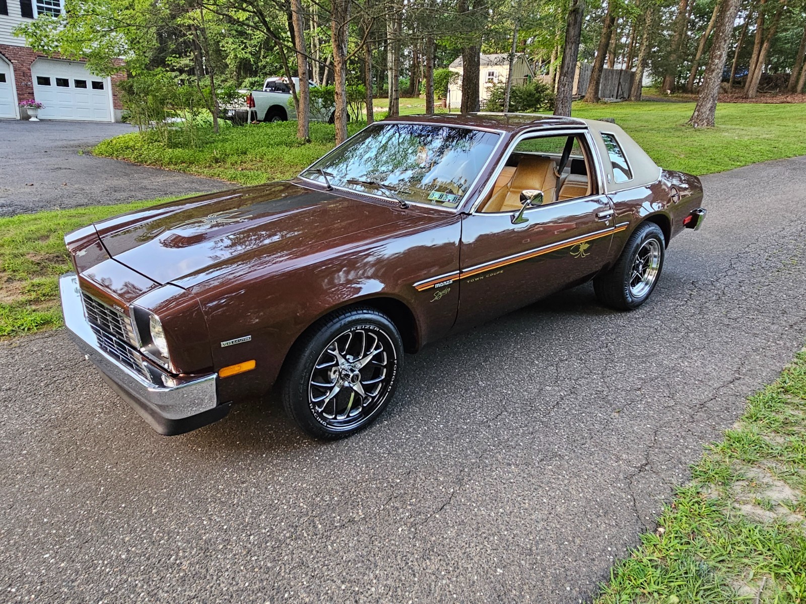 Chevrolet-Monza-1977-23