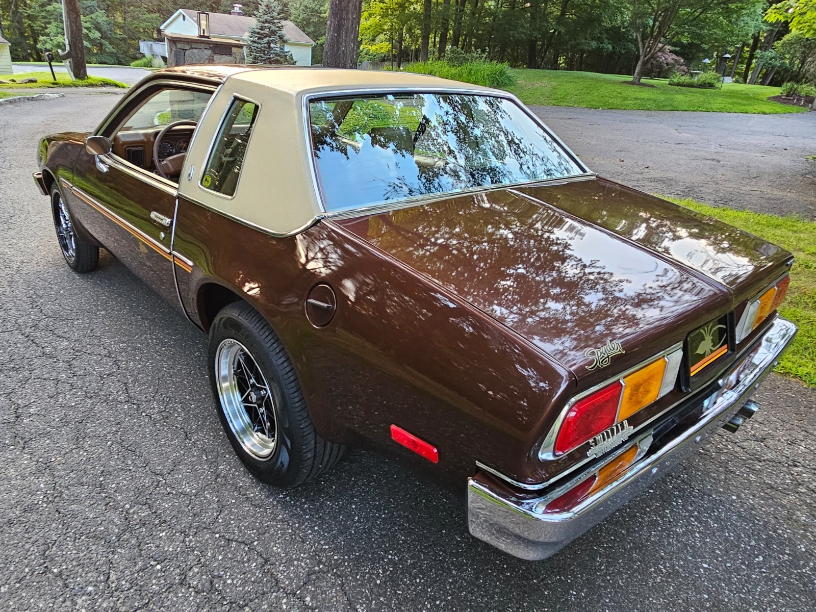 Chevrolet-Monza-1977-5