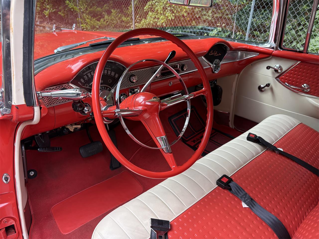 Chevrolet-Nomad-1955-Gypsy-Red-Red-40