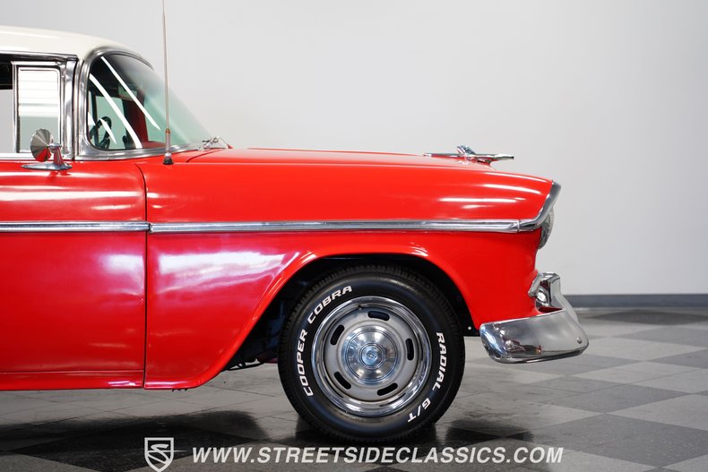 Chevrolet-Nomad-1955-Red-Black-13