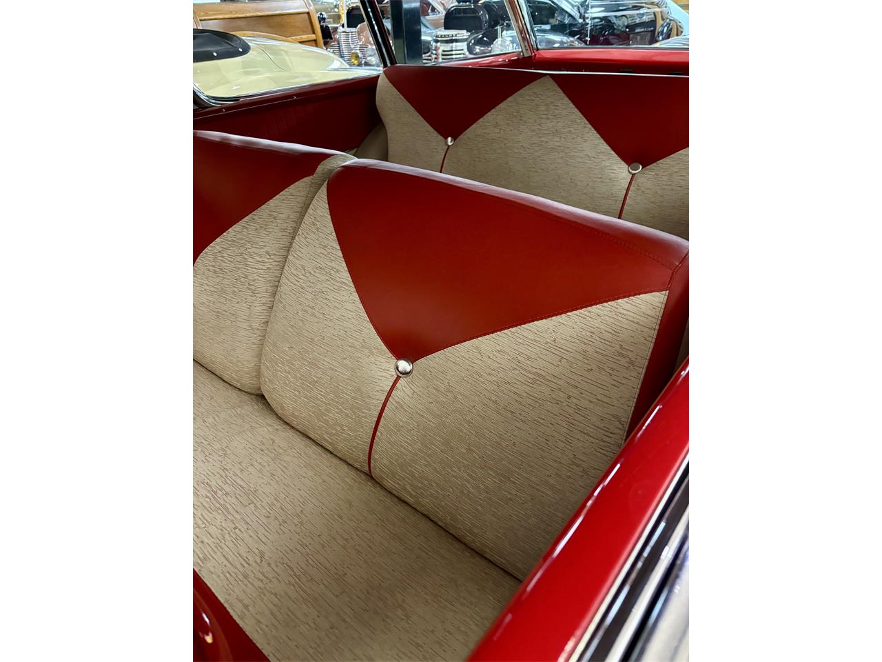 Chevrolet-Nomad-1956-Red-White-Red-White-13