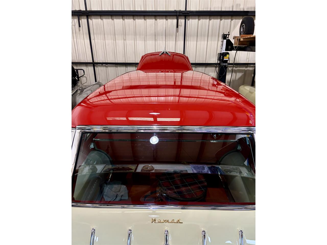 Chevrolet-Nomad-1956-Red-White-Red-White-18