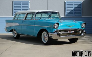Chevrolet-Nomad-1957