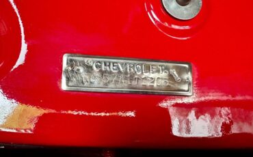 Chevrolet-Nomad-1957-Bright-Red-Brown-4