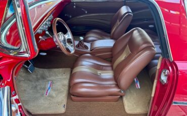 Chevrolet-Nomad-1957-Bright-Red-Brown-6