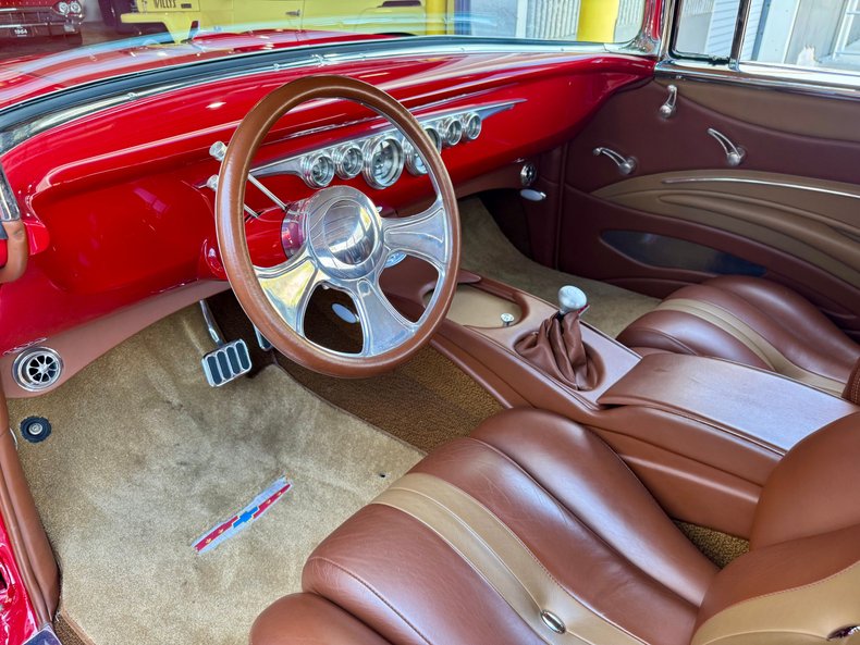 Chevrolet-Nomad-1957-Bright-Red-Brown-7