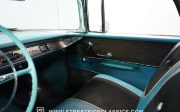 Chevrolet-Nomad-1957-Dark-Blue-Metallic-Blue-2