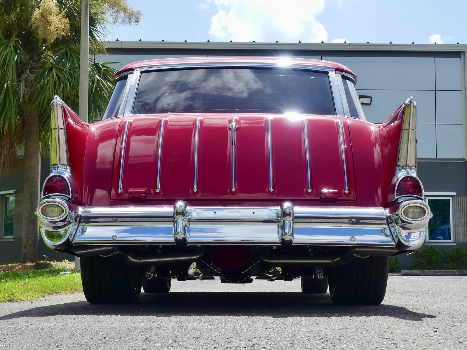 Chevrolet-Nomad-1957-Hatchback-17
