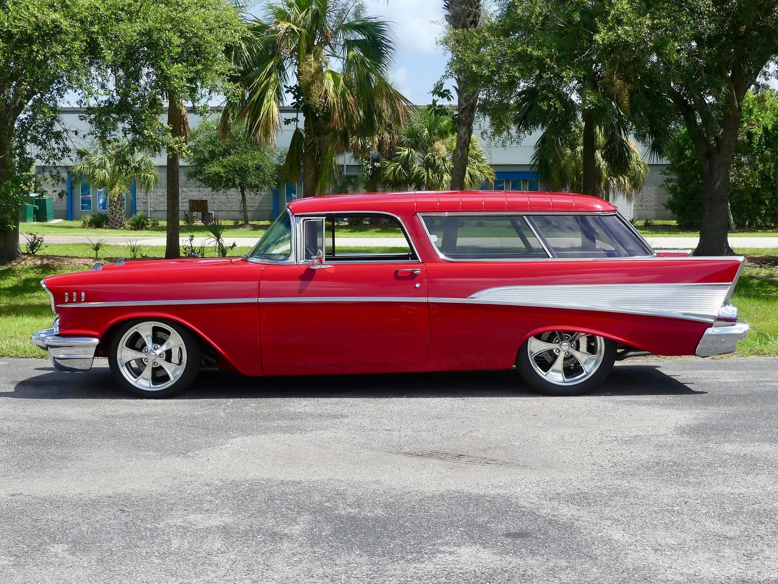 Chevrolet-Nomad-1957-Hatchback-9