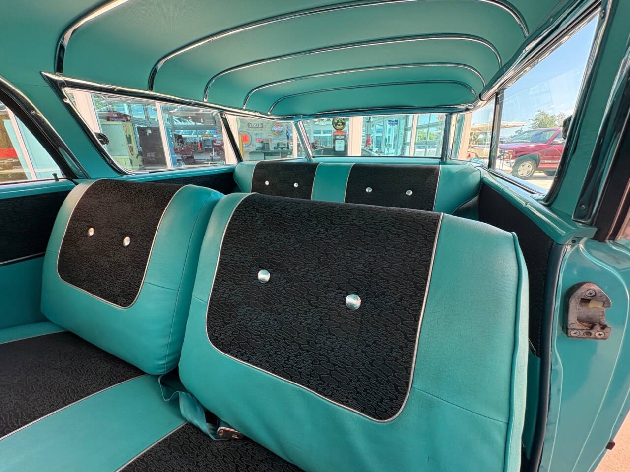 Chevrolet-Nomad-1957-Wagon-22