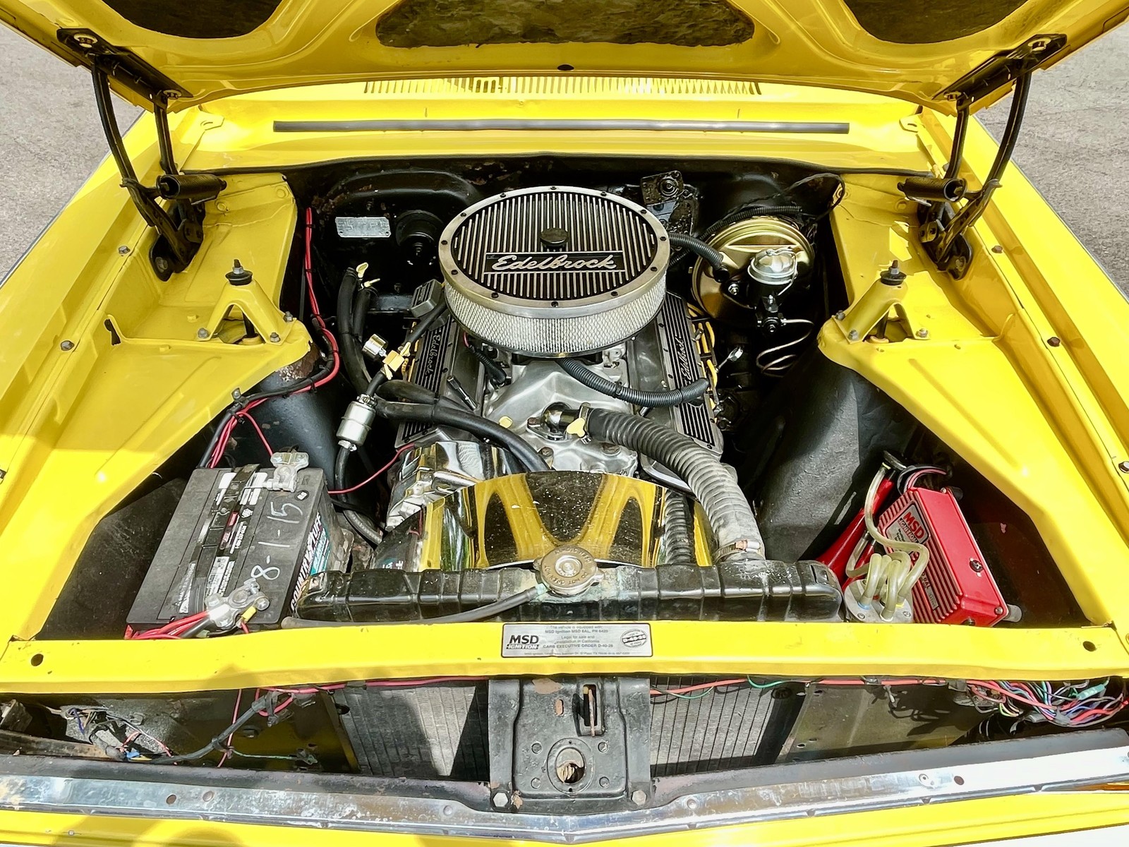Chevrolet-Nova-1964-2-Door-Sport-Coupe-2