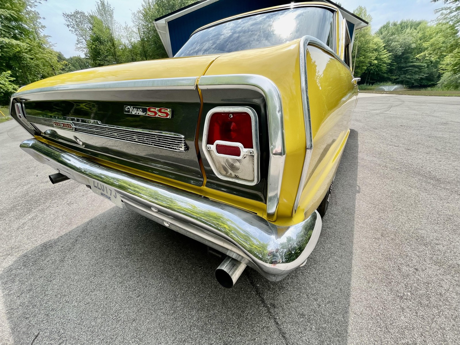 Chevrolet-Nova-1964-2-Door-Sport-Coupe-30