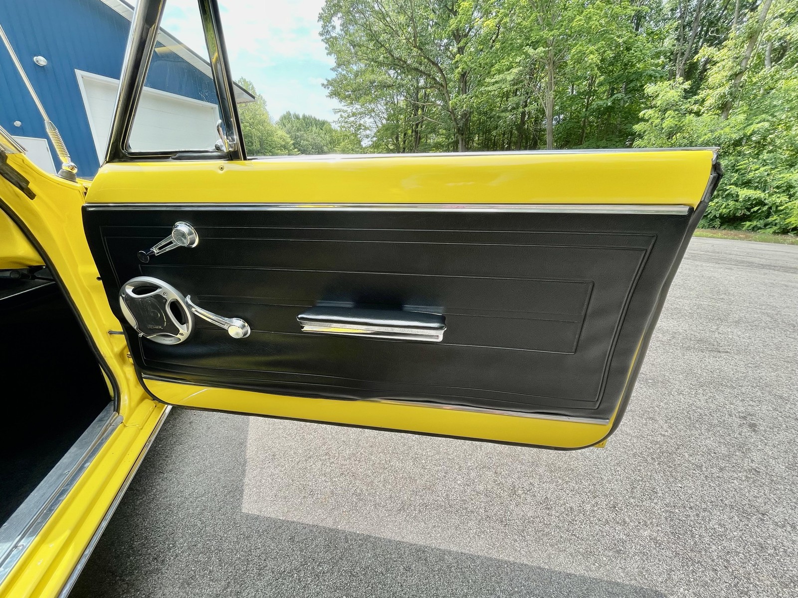 Chevrolet-Nova-1964-2-Door-Sport-Coupe-32