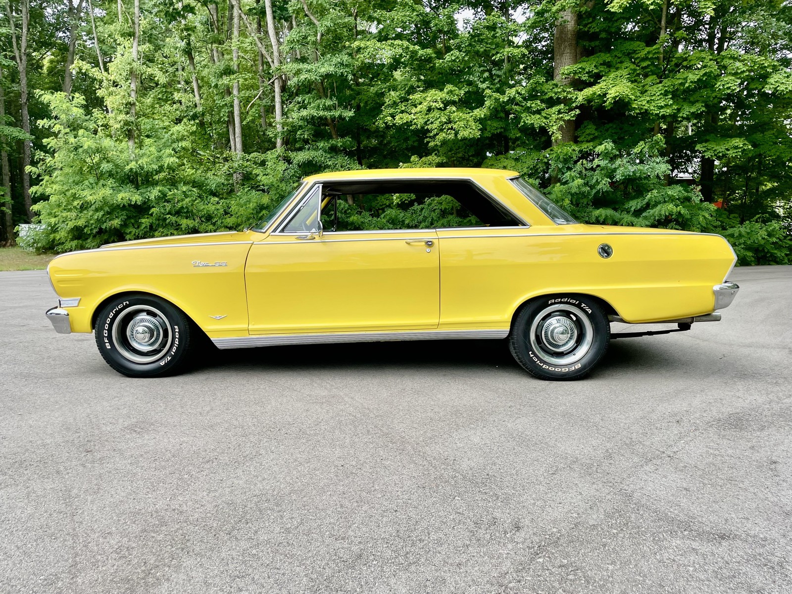 Chevrolet-Nova-1964-2-Door-Sport-Coupe-9