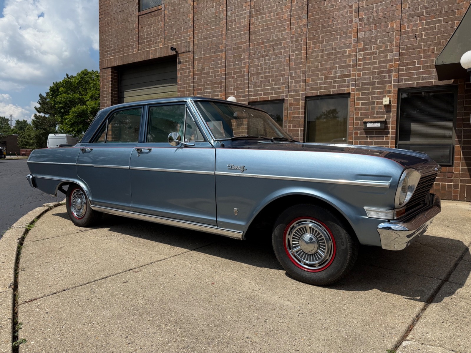Chevrolet-Nova-1964-Sedan-13