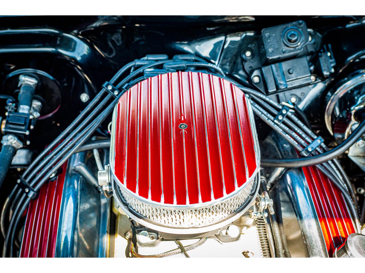 Chevrolet-Nova-1965-Metallic-Black-Red-13